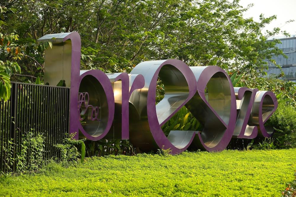 Hotel Santika Premiere Ice - Bsd City Serpong Exterior foto