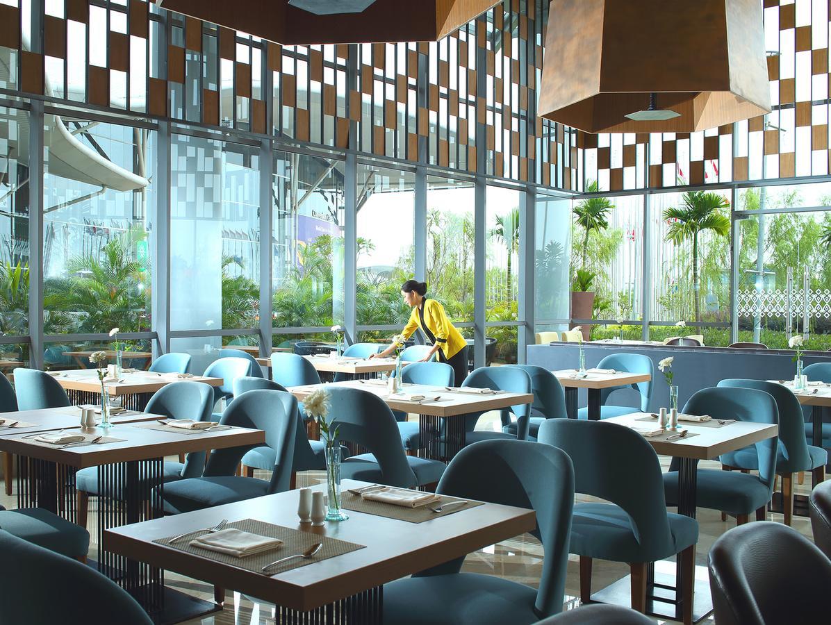 Hotel Santika Premiere Ice - Bsd City Serpong Exterior foto